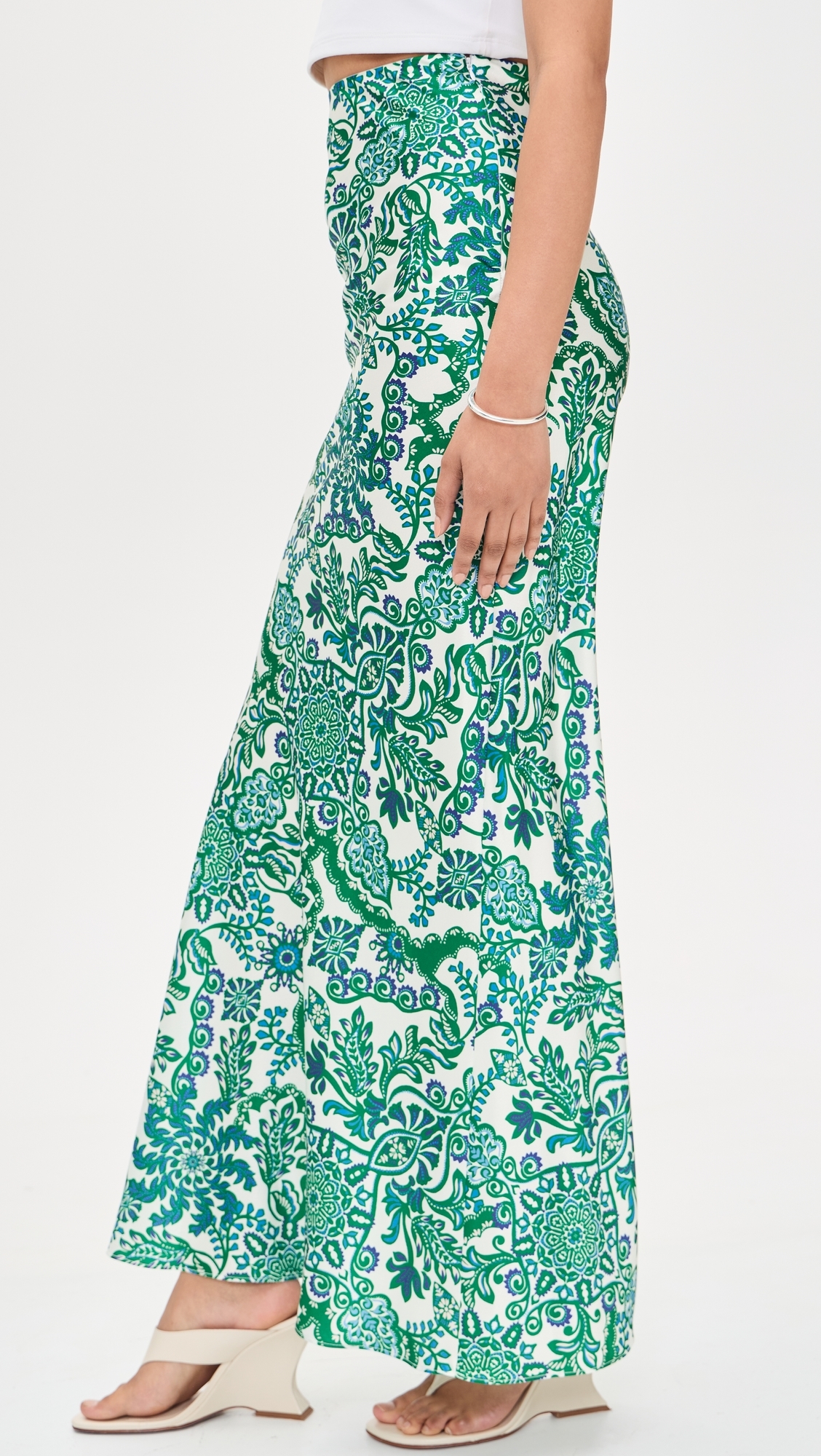 Sierra Maxi Skirt Reflective Botanical