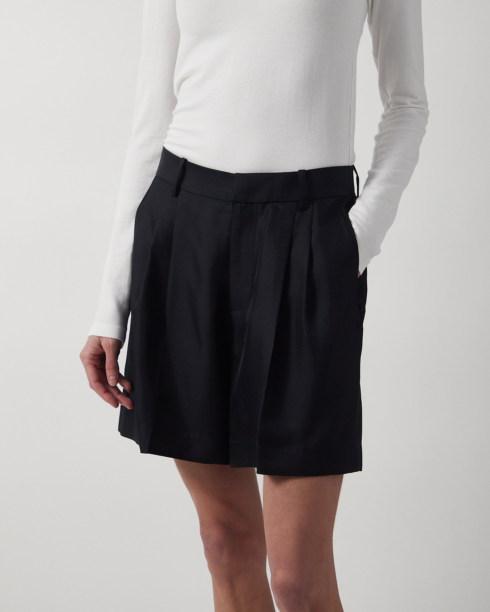 Lisa Yang Shorts Wide Leg Tailored Midnight