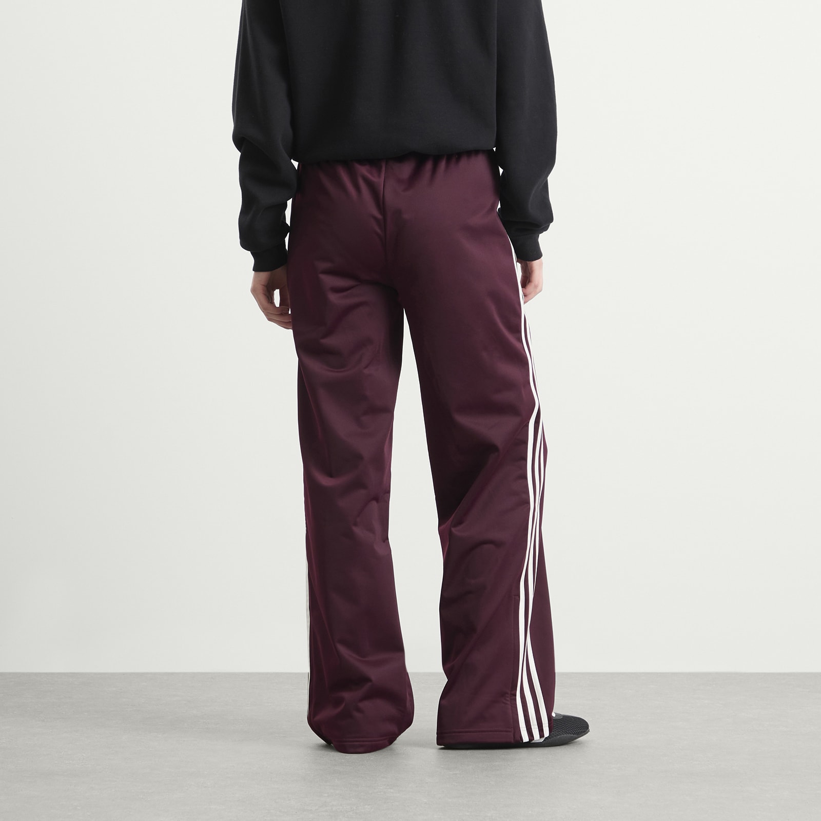 Women's Firebird Loose Trackpants in Maroon/Off White
