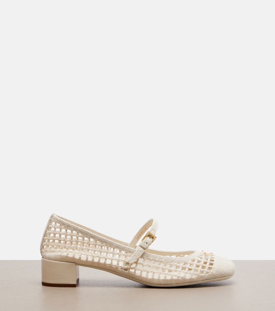 Crochet Mary Jane pumps
