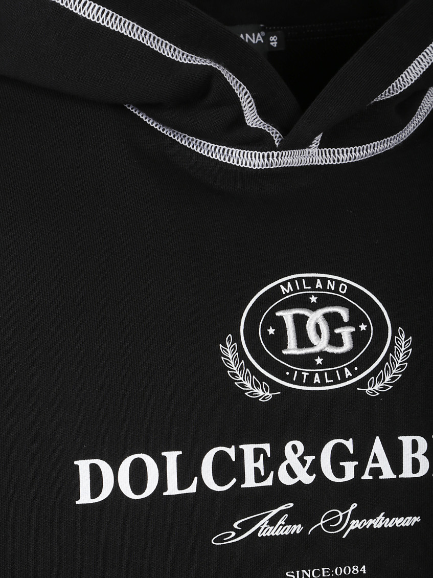 Sweatshirt With Hat