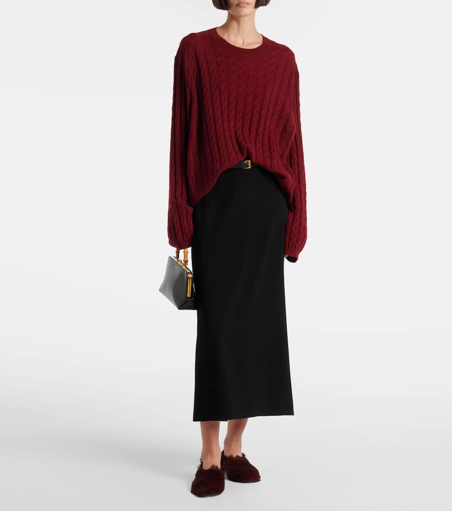 Wool and cashmere sweater