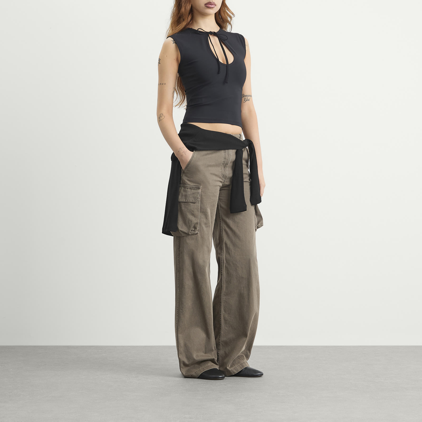 Women's Anis Top in Black