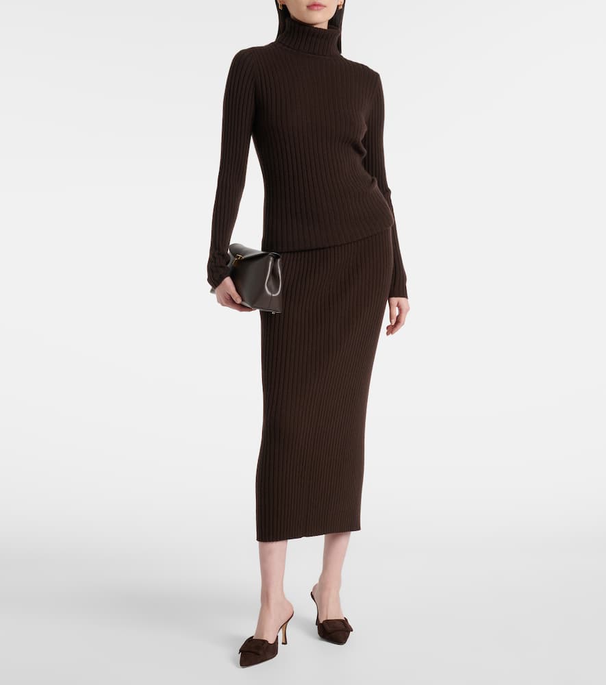 Ribbed-knit cashmere maxi skirt