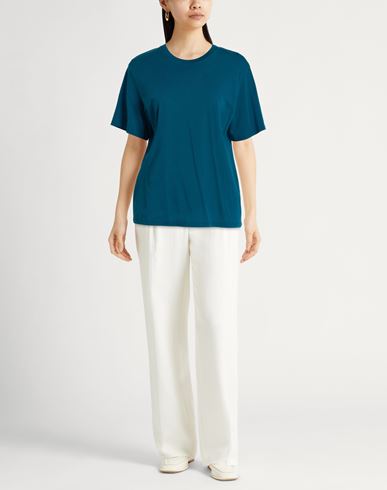 Woman T