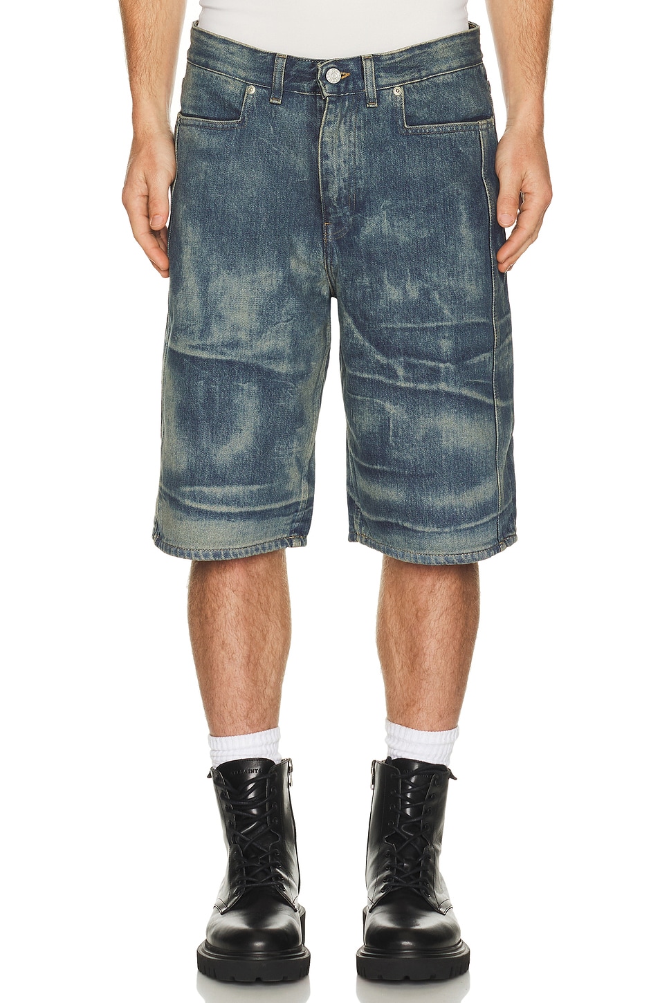 Won Hundred Cade Denim Shorts in Lazer Tint Blue - Blue. 30 also , 32, 33