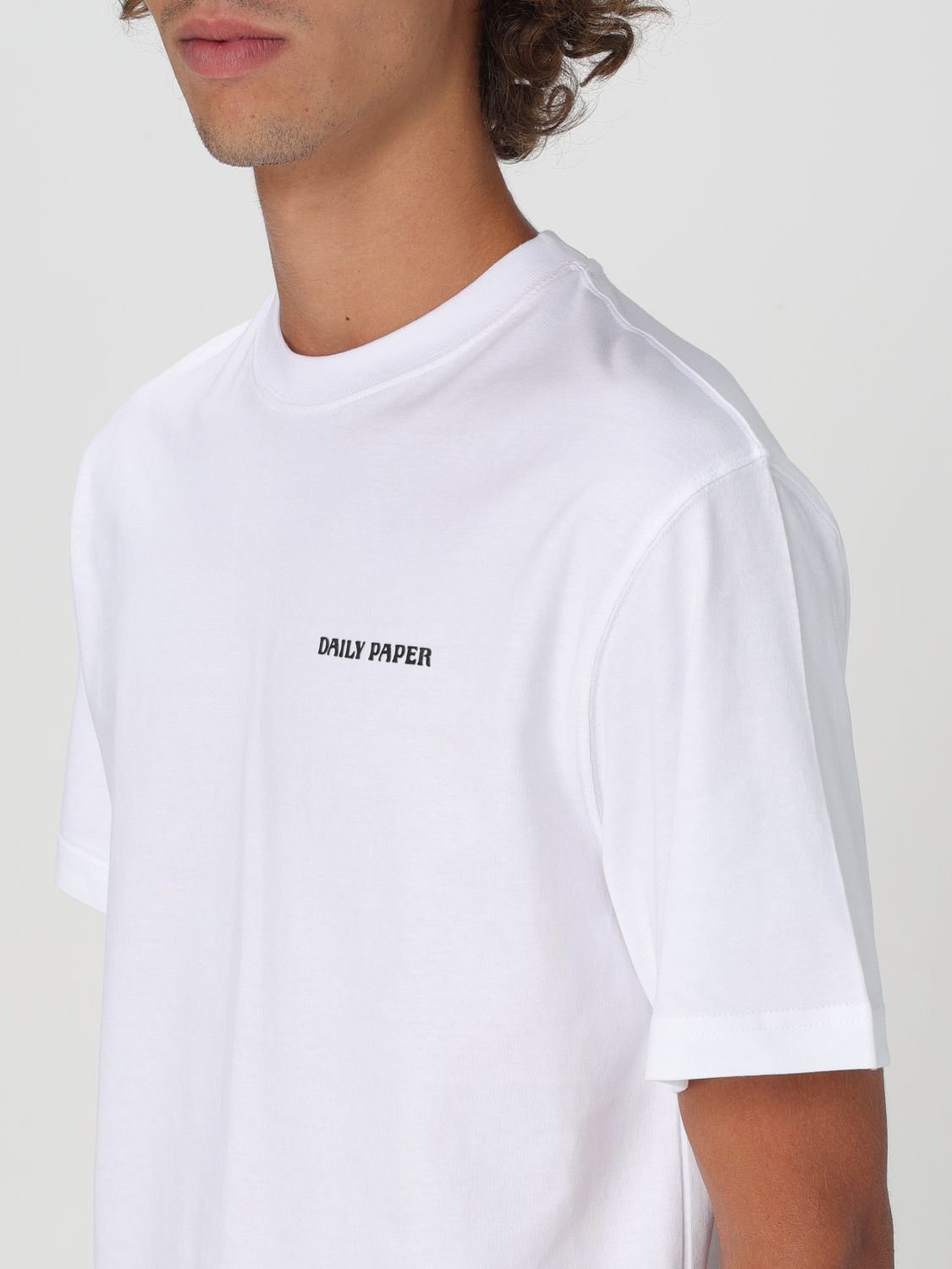 T-Shirt Men color White