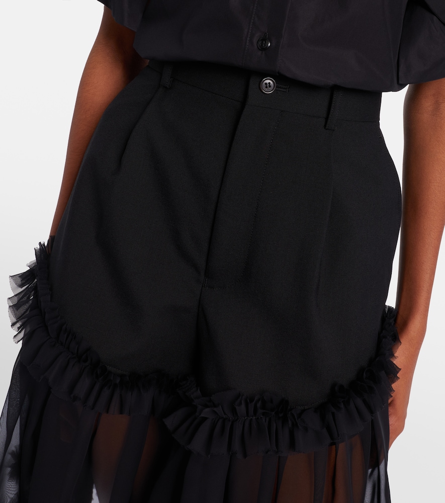 Ruffled tulle and wool shorts