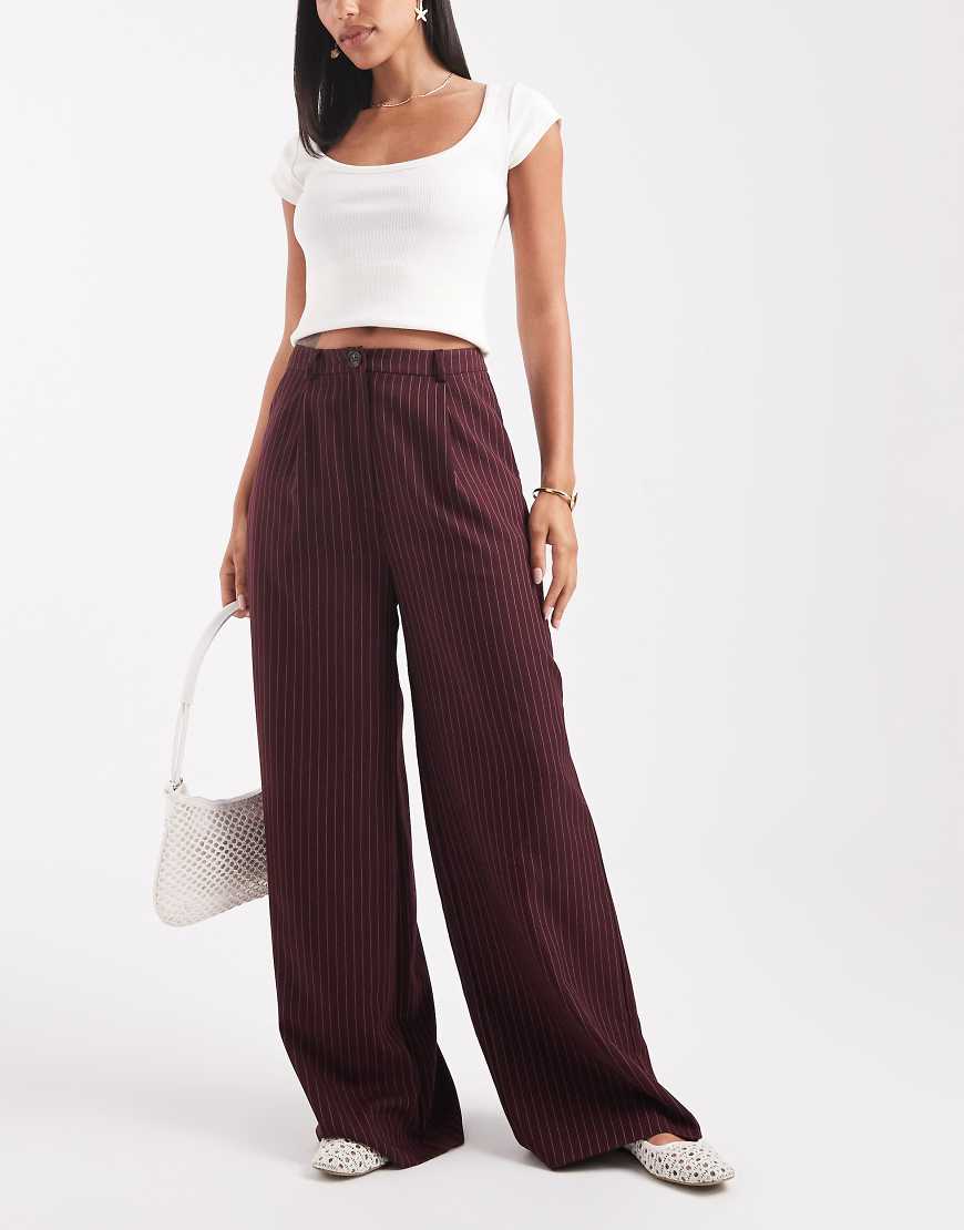 Pinstripe trouser in burgundy-Red