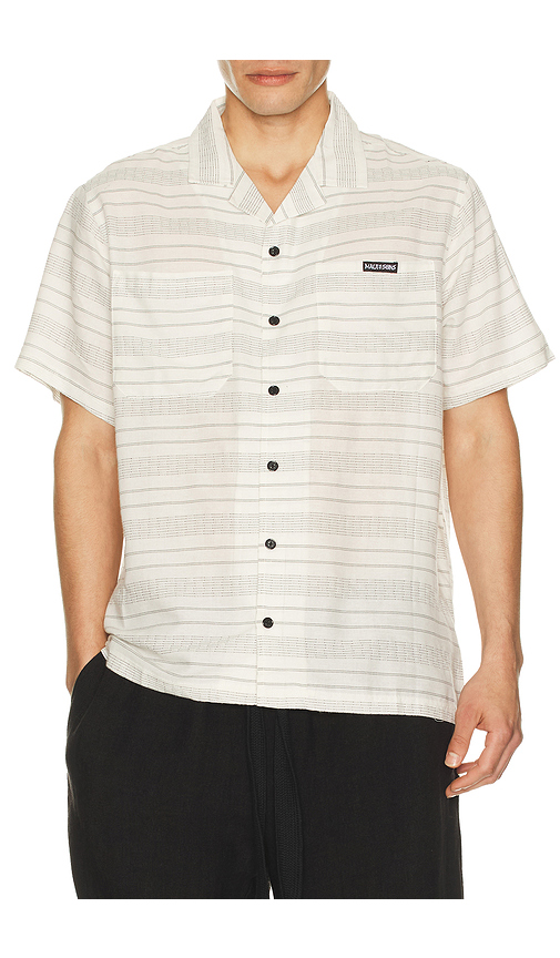 Maui and Sons Terra Nova Short Sleeve Shirt in Cream. L. Also in M, S, XL/1X