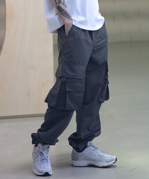 Third Pocket String Cargo Pants MSNTP001-DG