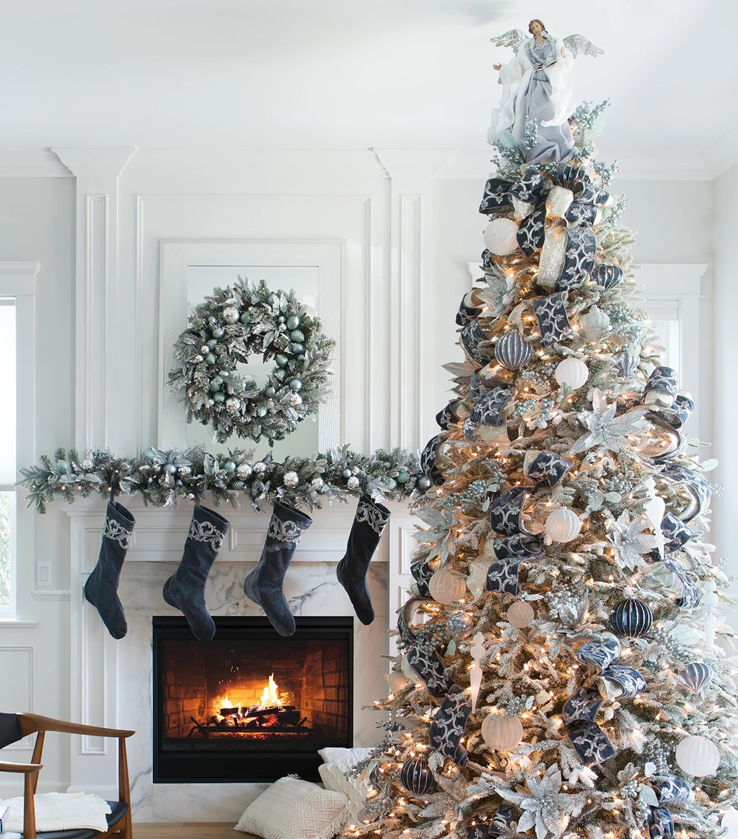 Frosted Fraser Fir Candlelight Christmas Tree