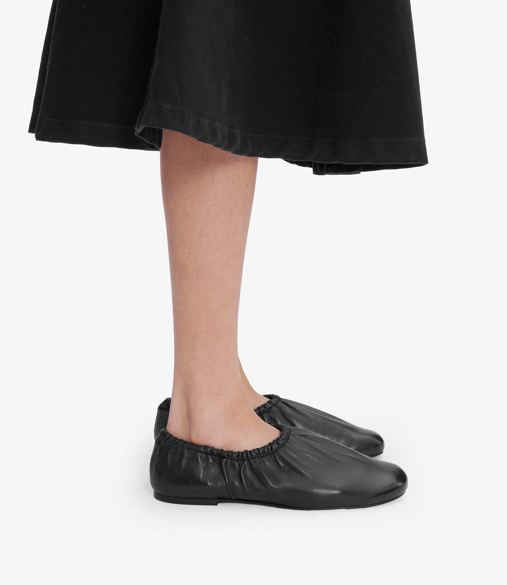 Swan slip-ons LZZ - Black