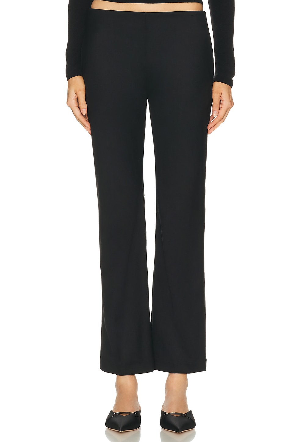 Amiya Laurent Pant in Black - Black. L also in