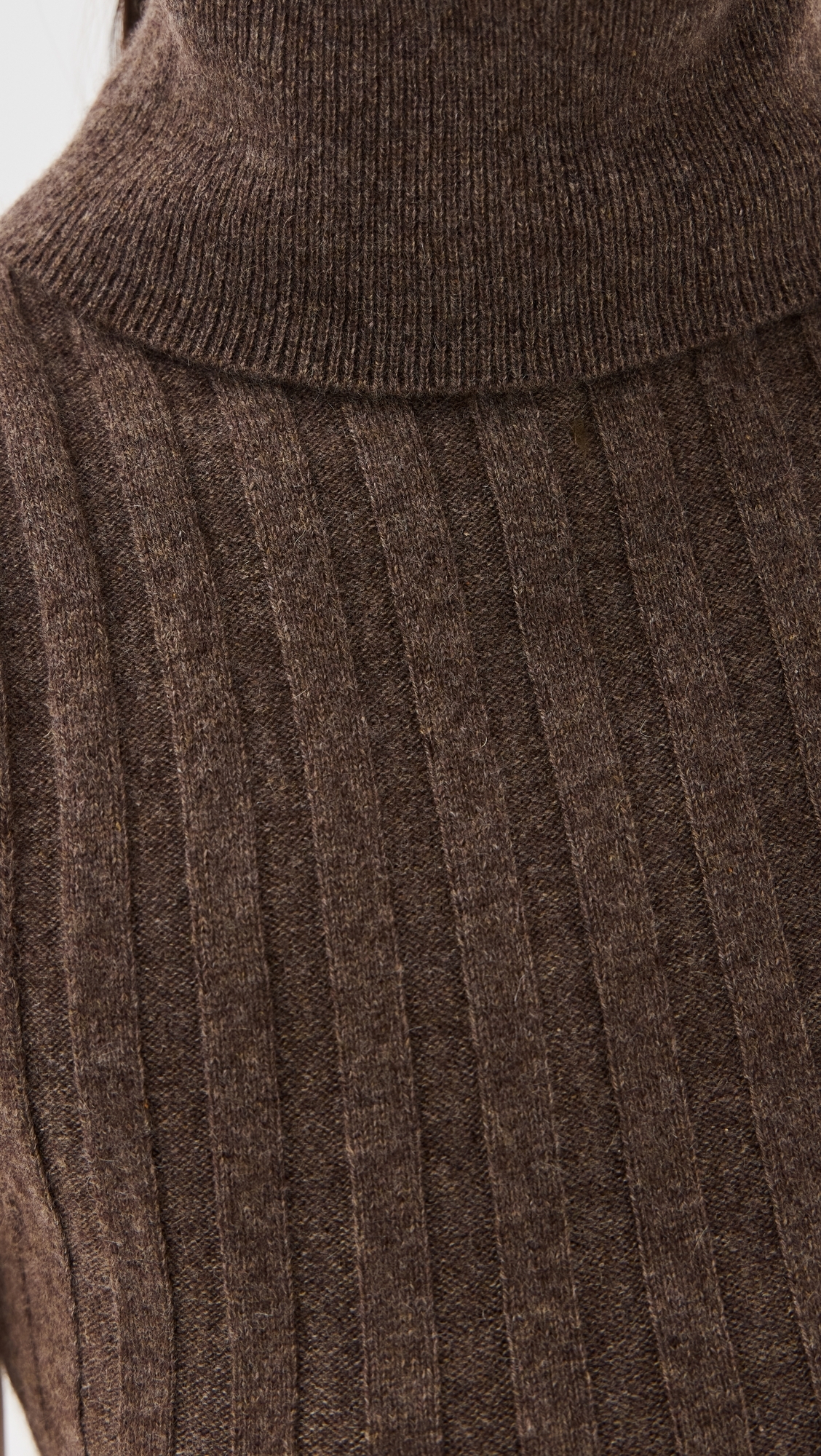 Rowyn Cashmere Turtleneck Tank Walnut