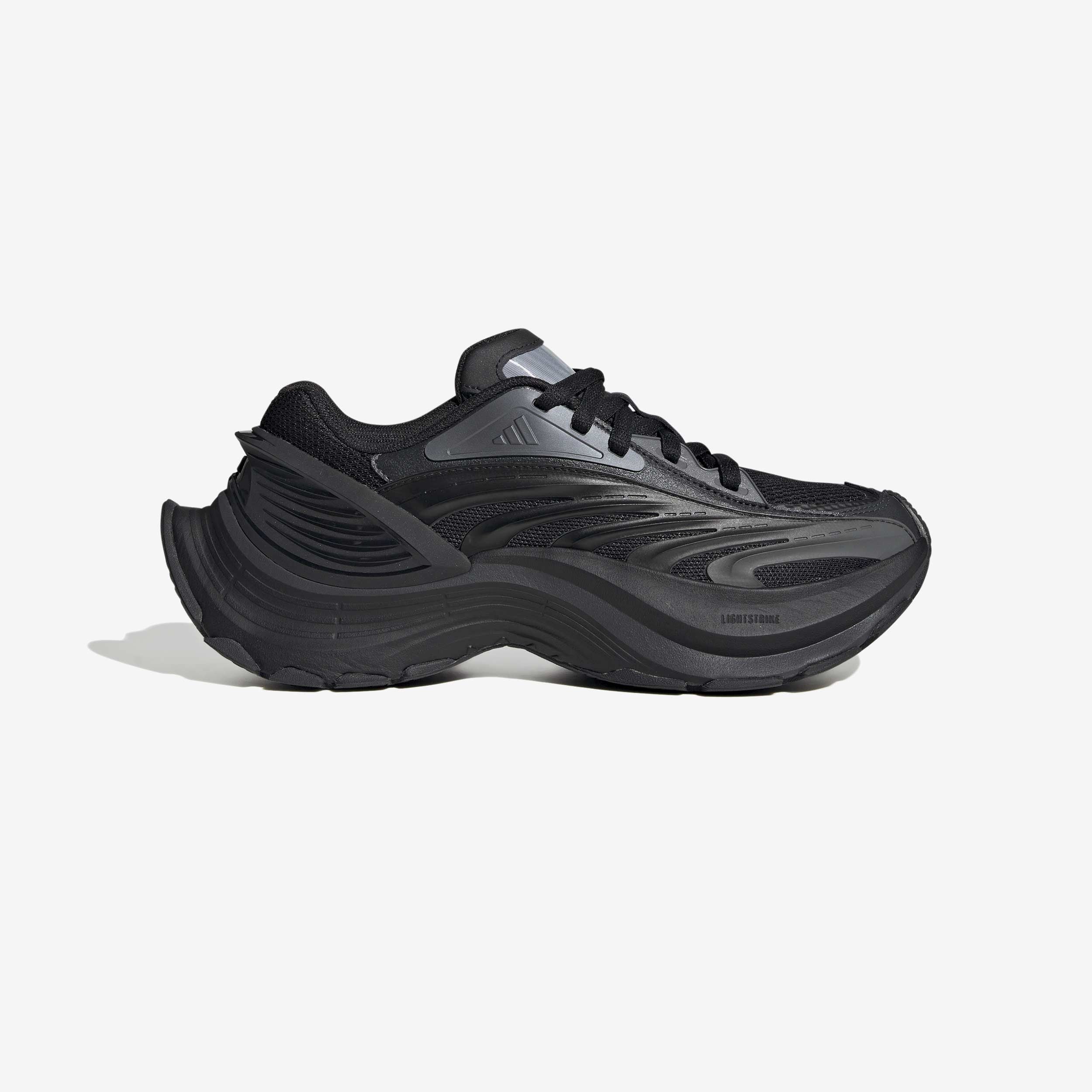 Adidas XLG MTW - core black - unisex