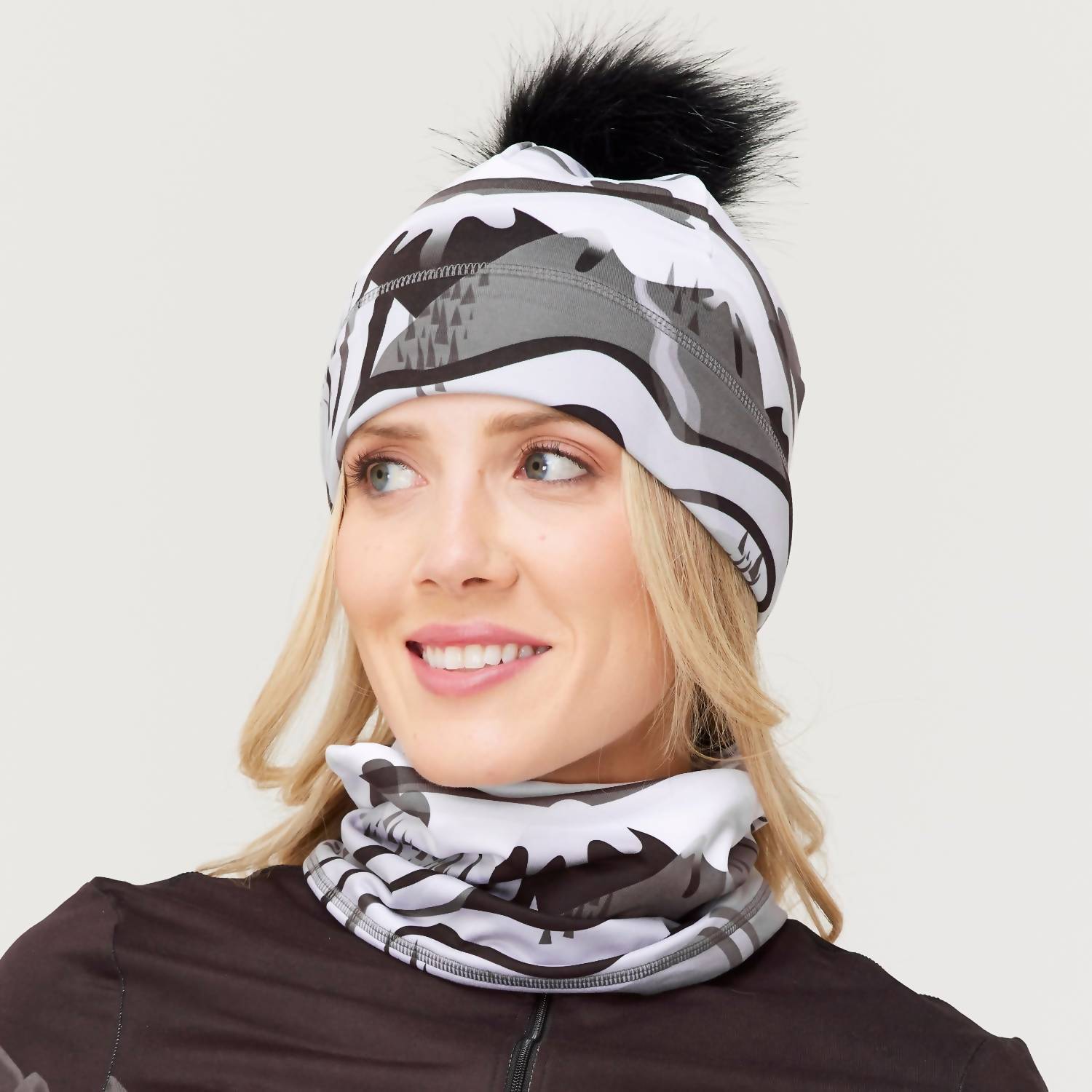 Illustrated Beanie In Saint Anton Grey