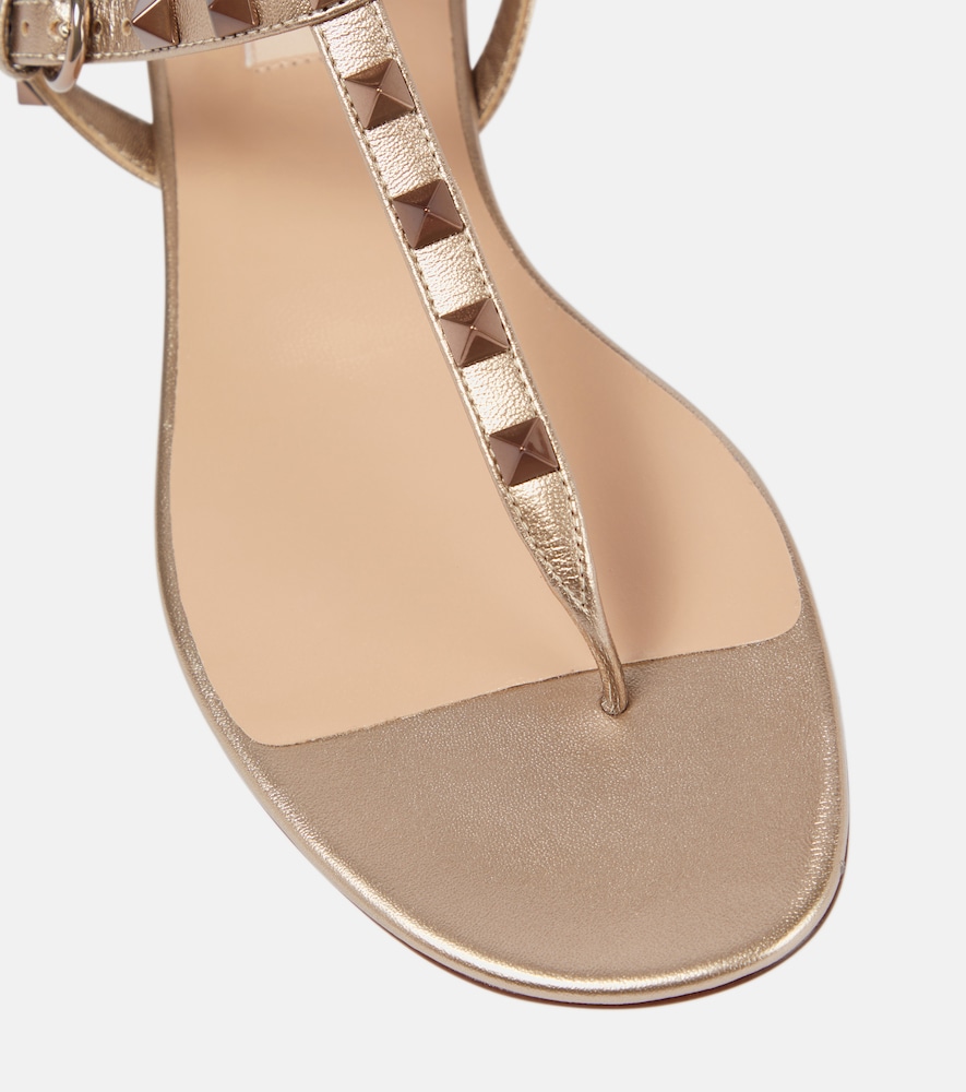 VLogo leather thong sandals