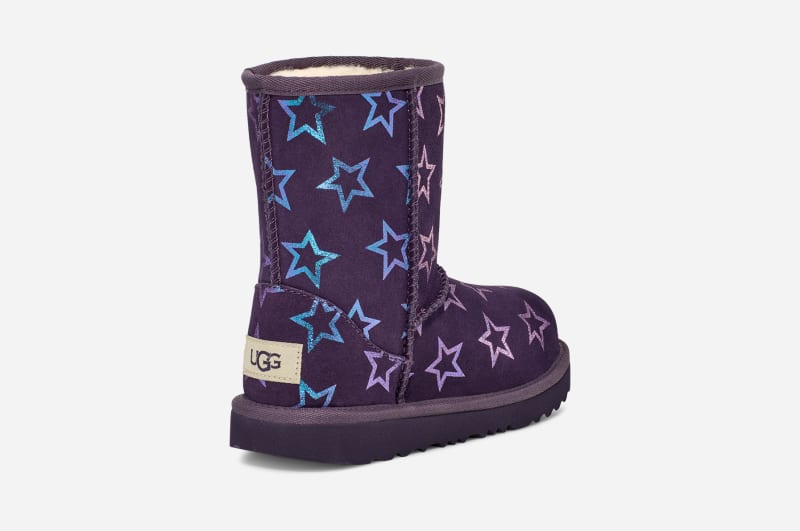 ® Kids' Classic II Iridescent Stars Suede Classic Boots in Nightshade/Purple Iridescent