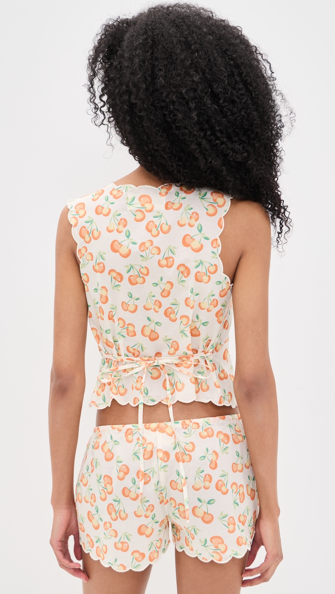 Sherbet Cherry Scalloped Top Cherry Sherbet