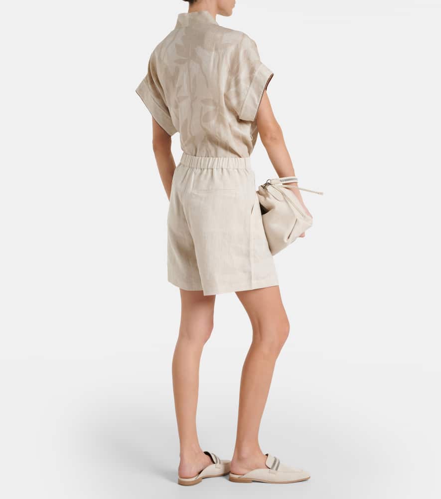 Linen shorts