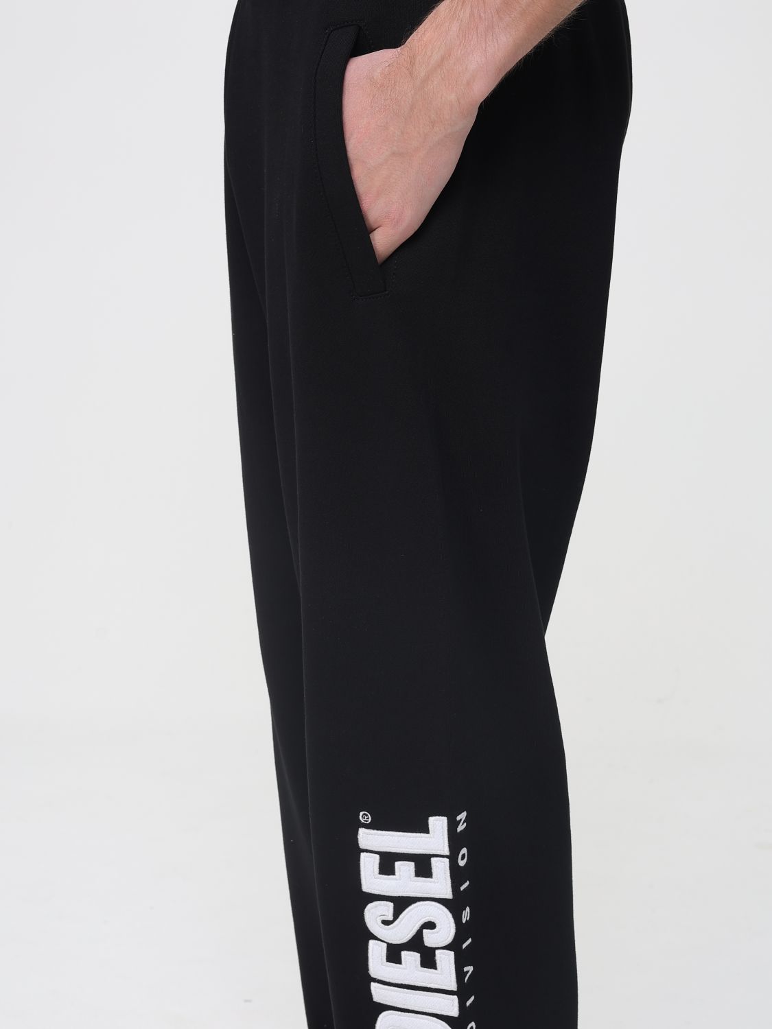 Pants Men color Black