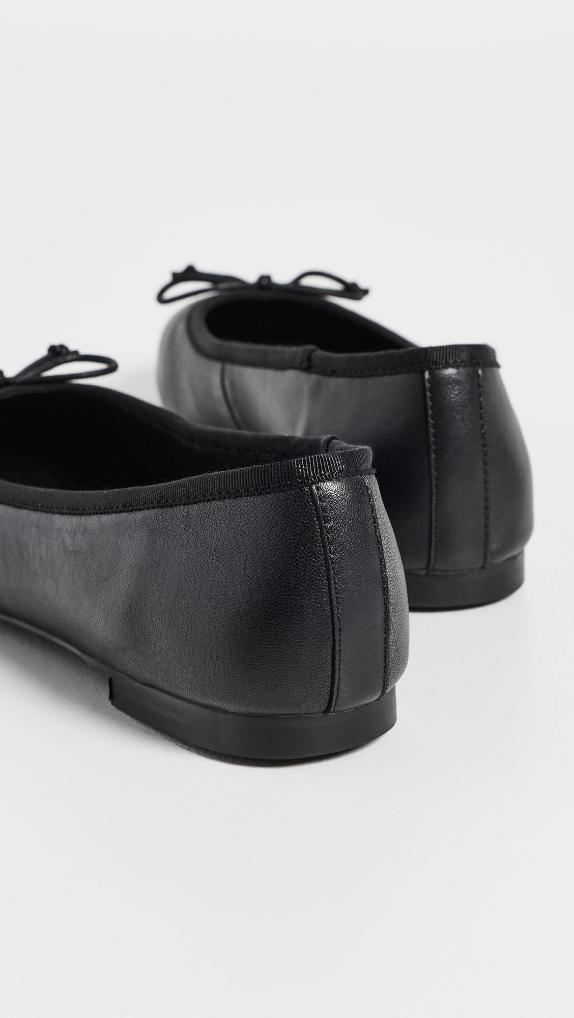 Comma Ballet Flats Black Nappa
