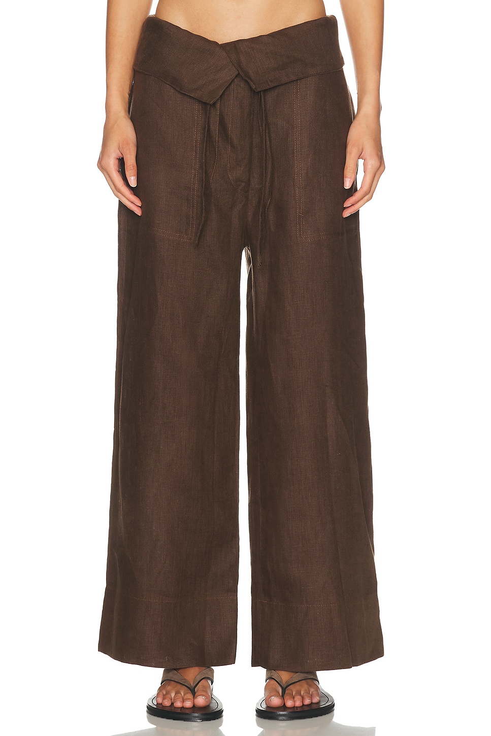HAIGHT. Grazi Pant in Brauna Brown - Brown. M also in L
