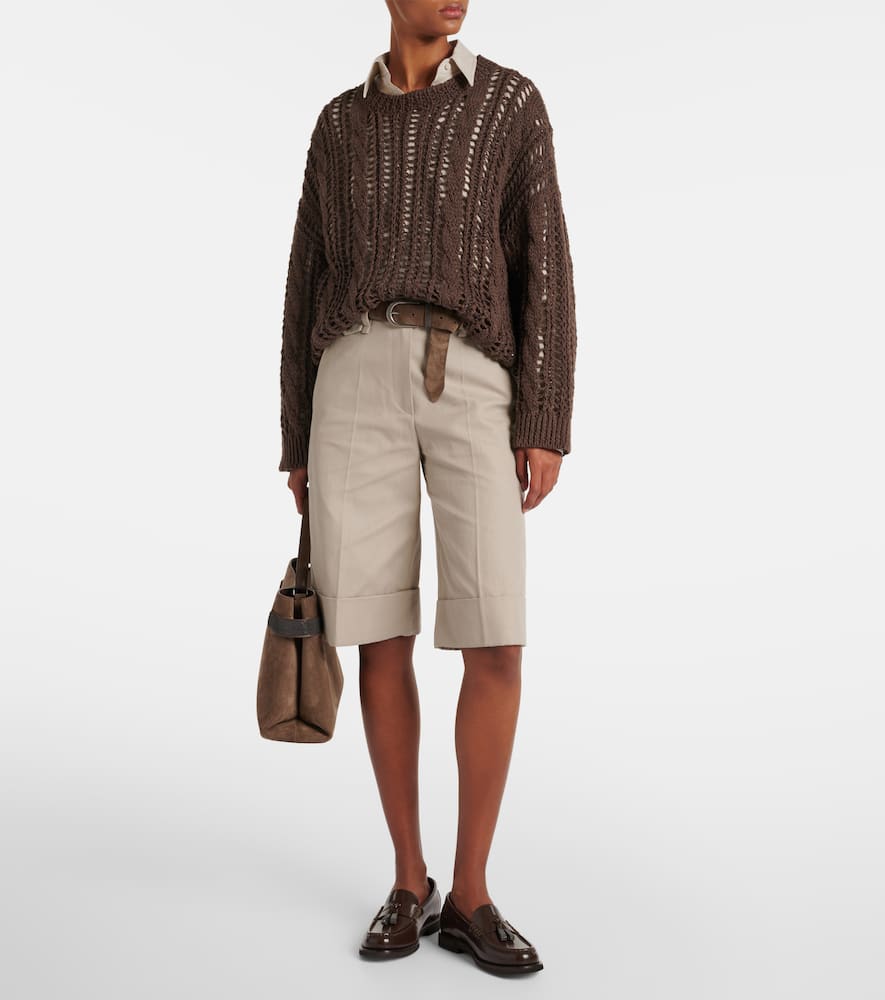 Cotton and linen Bermuda shorts