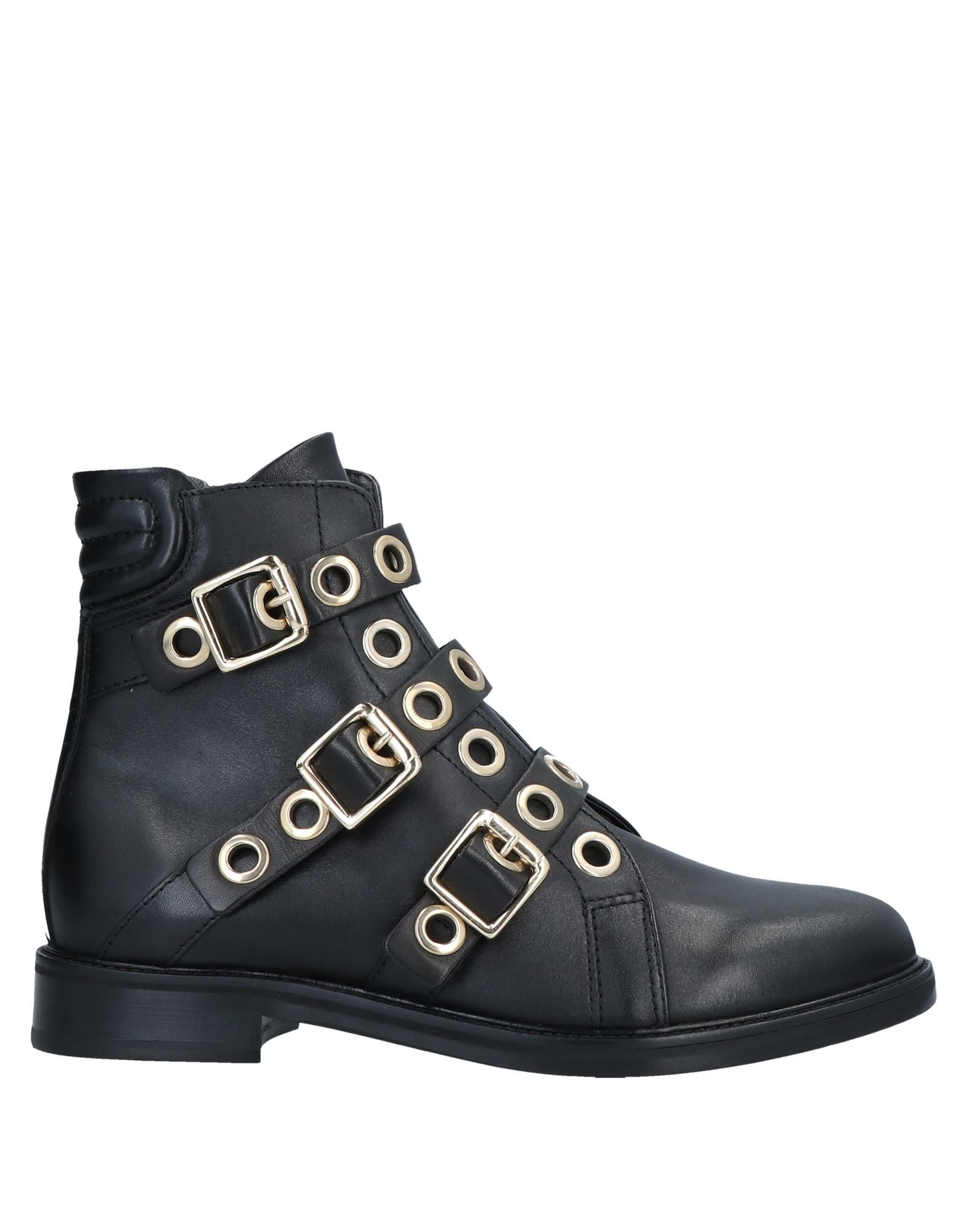 Ankle boots