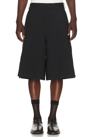 COMME des GARCONS SHIRT Zipper Detail Shorts in Black - Black. XL/1X also in