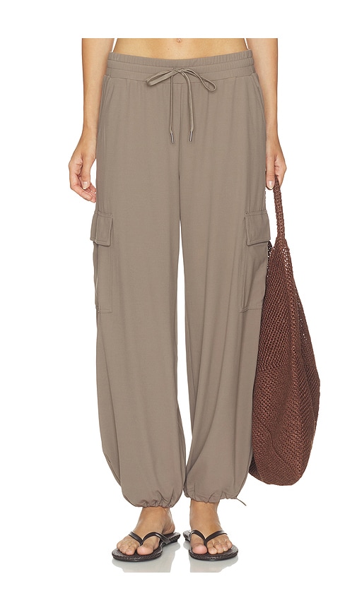 Splits59 nico airweight cargo pant en color beige S tambiÃ©n en XS