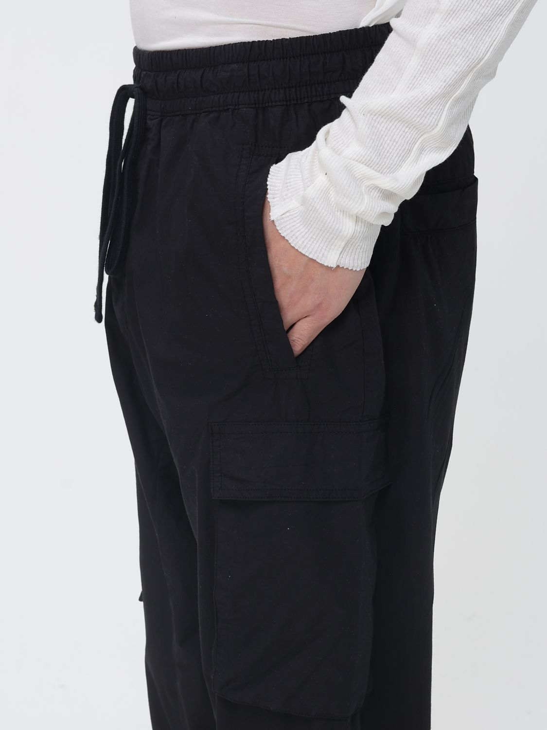 Pants Men color Black