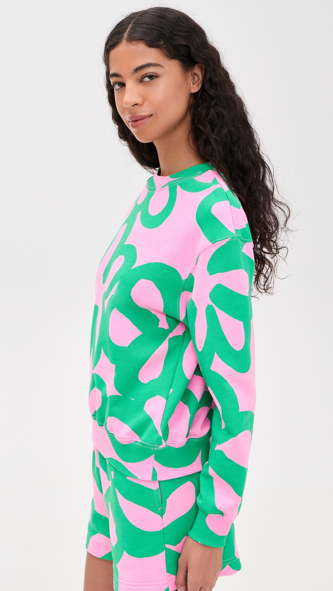Leiot Jattikukka Kioski Sweatshirt Light Pink/Green