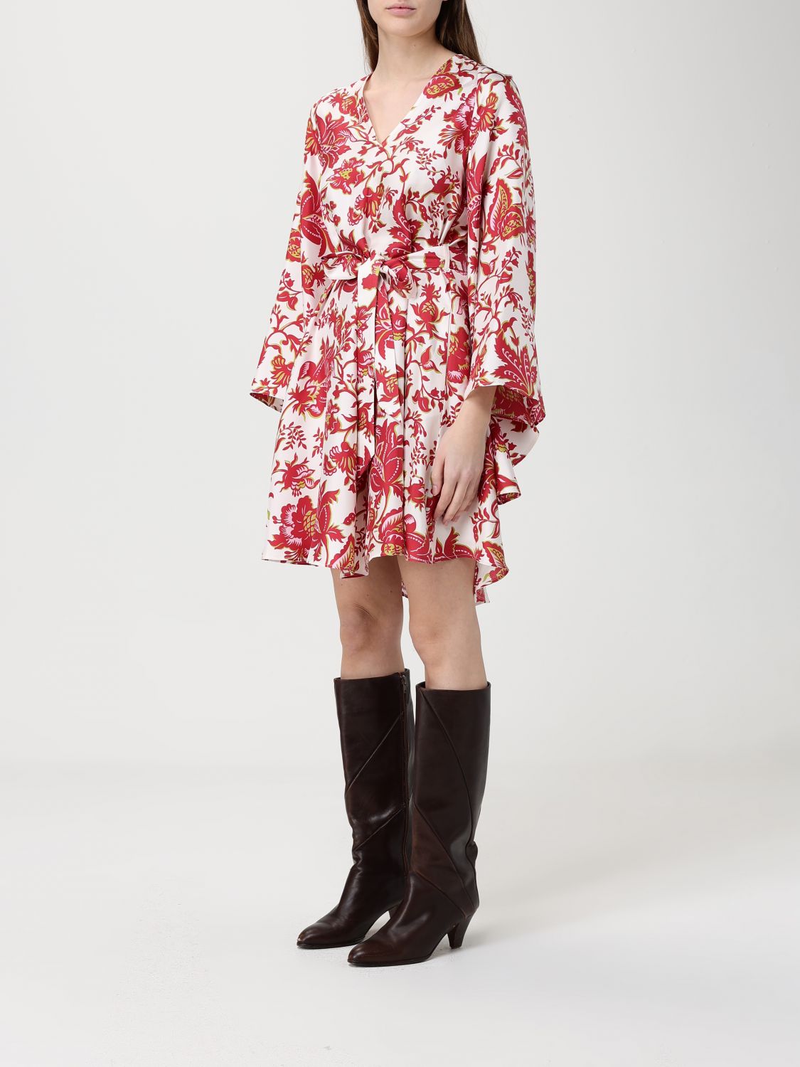 Dress Woman color White