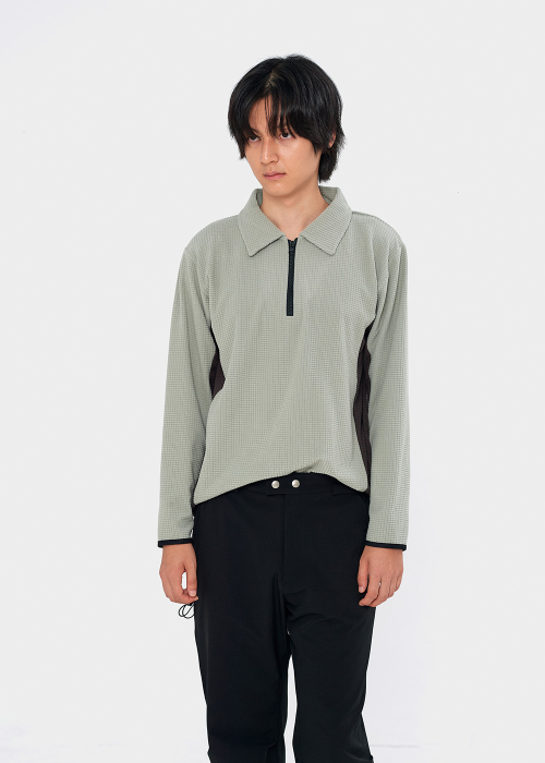 EMBOSS HALF ZIP SHIRT