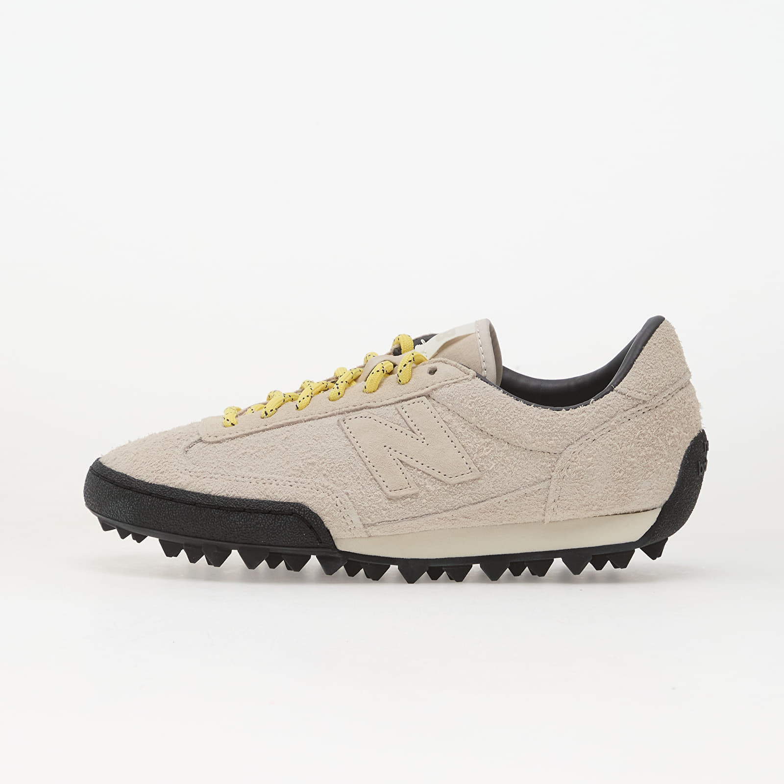 Women's Gator Run Sneaker in Star Burst/Sea Salt