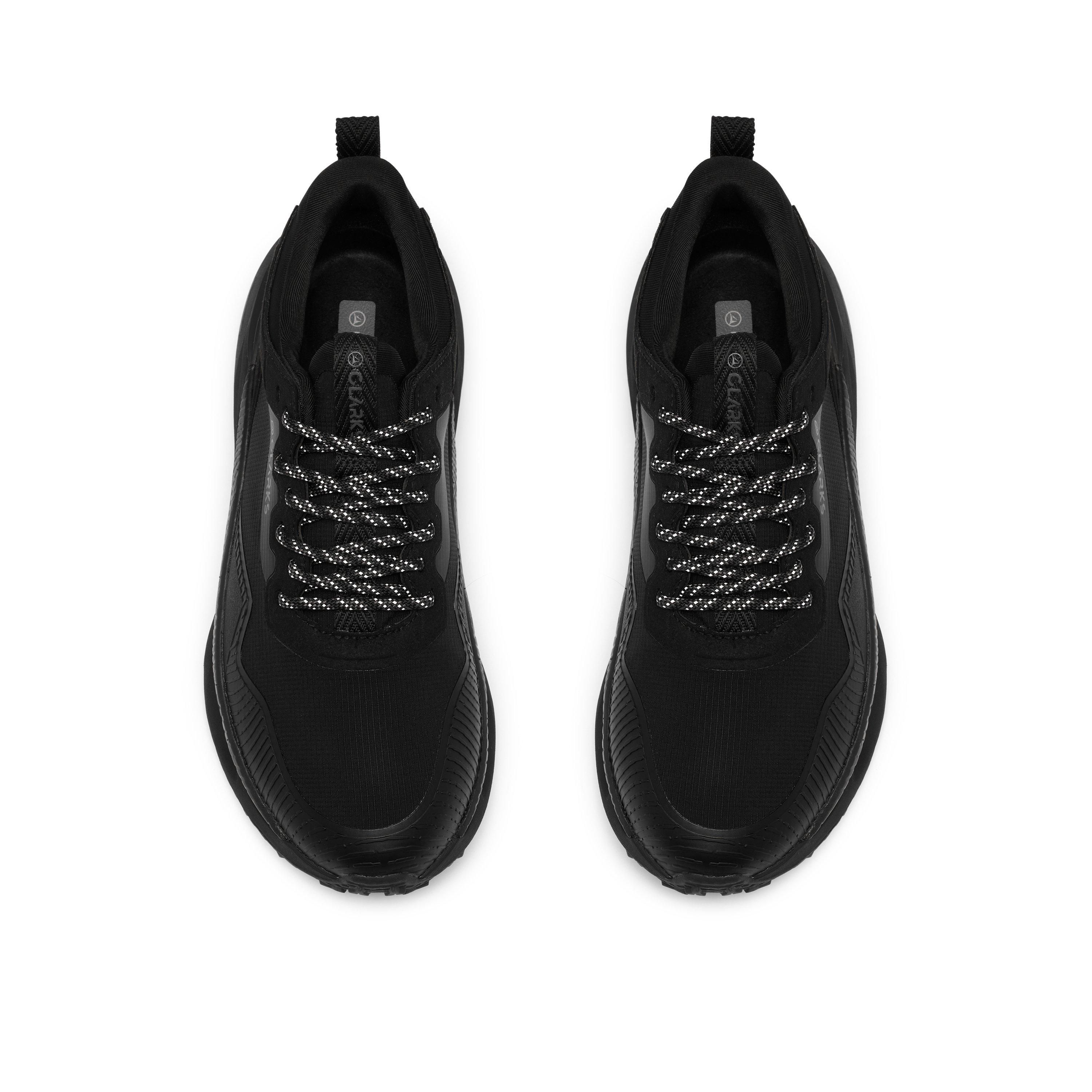 Clarks Pace Trail Go Waterproof Black/black Trainers,lace Up