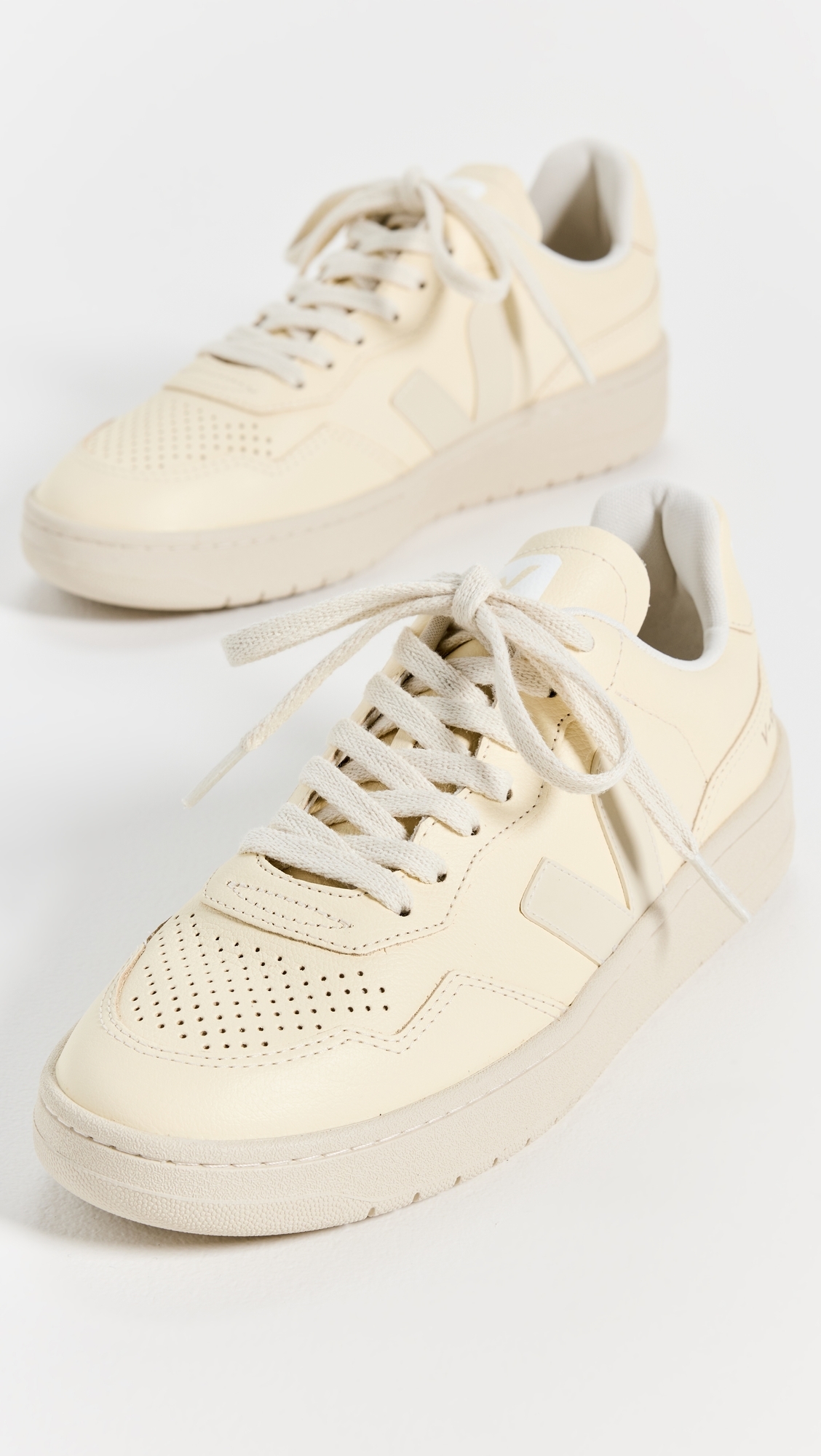 V-90 Sneakers CASHEW_PIERRE