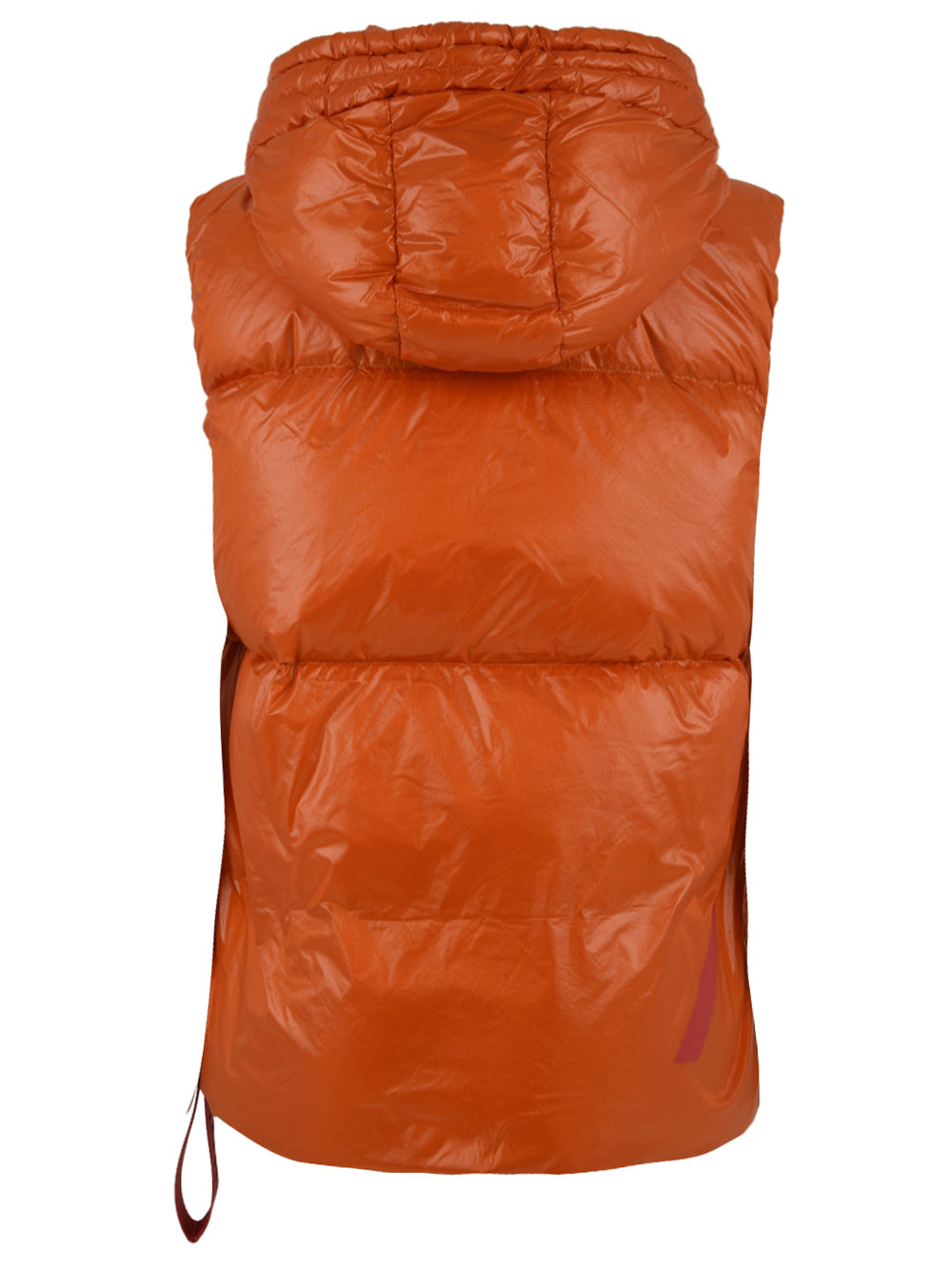 Après les vestes d'étiquette orange