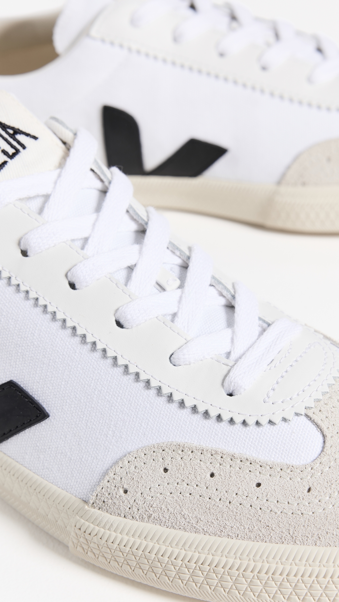 Volley Sneakers White Black