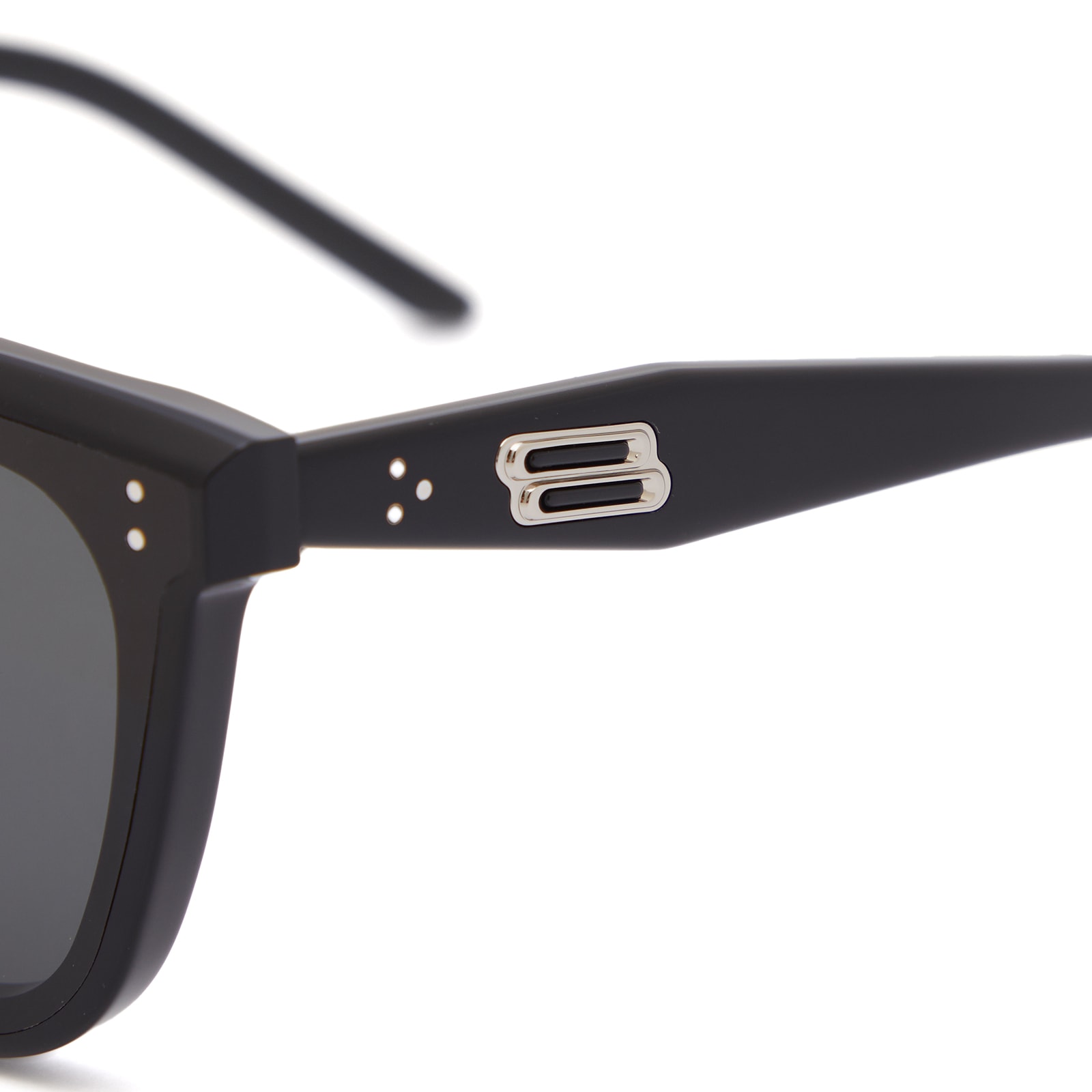 Tote Sunglasses in Black 