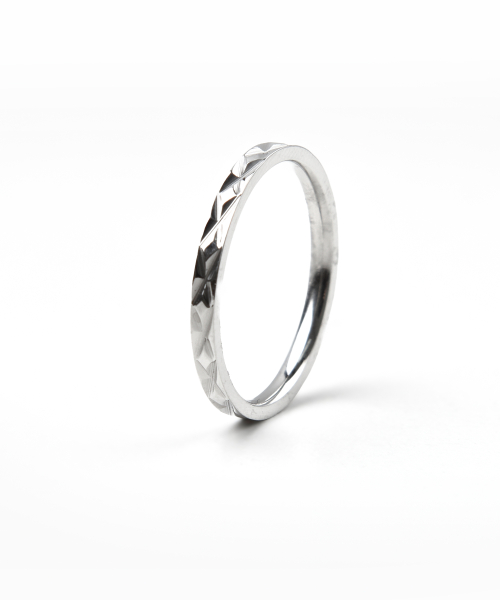 BEY405 X by X ring