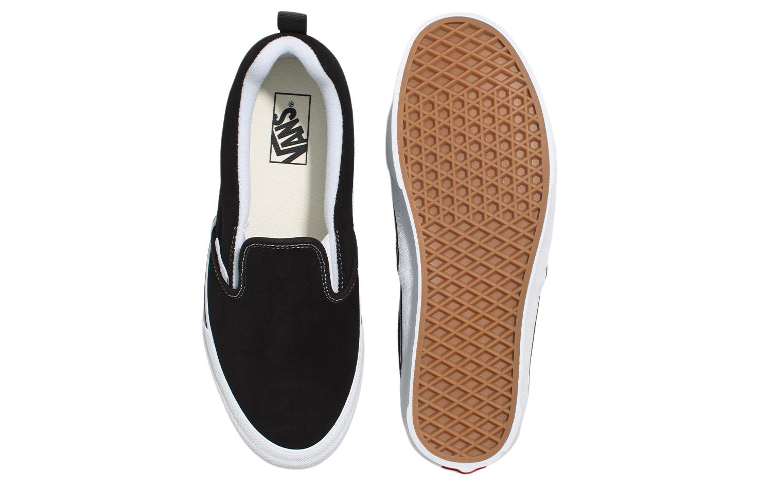 Knu Slip 'Black True White'