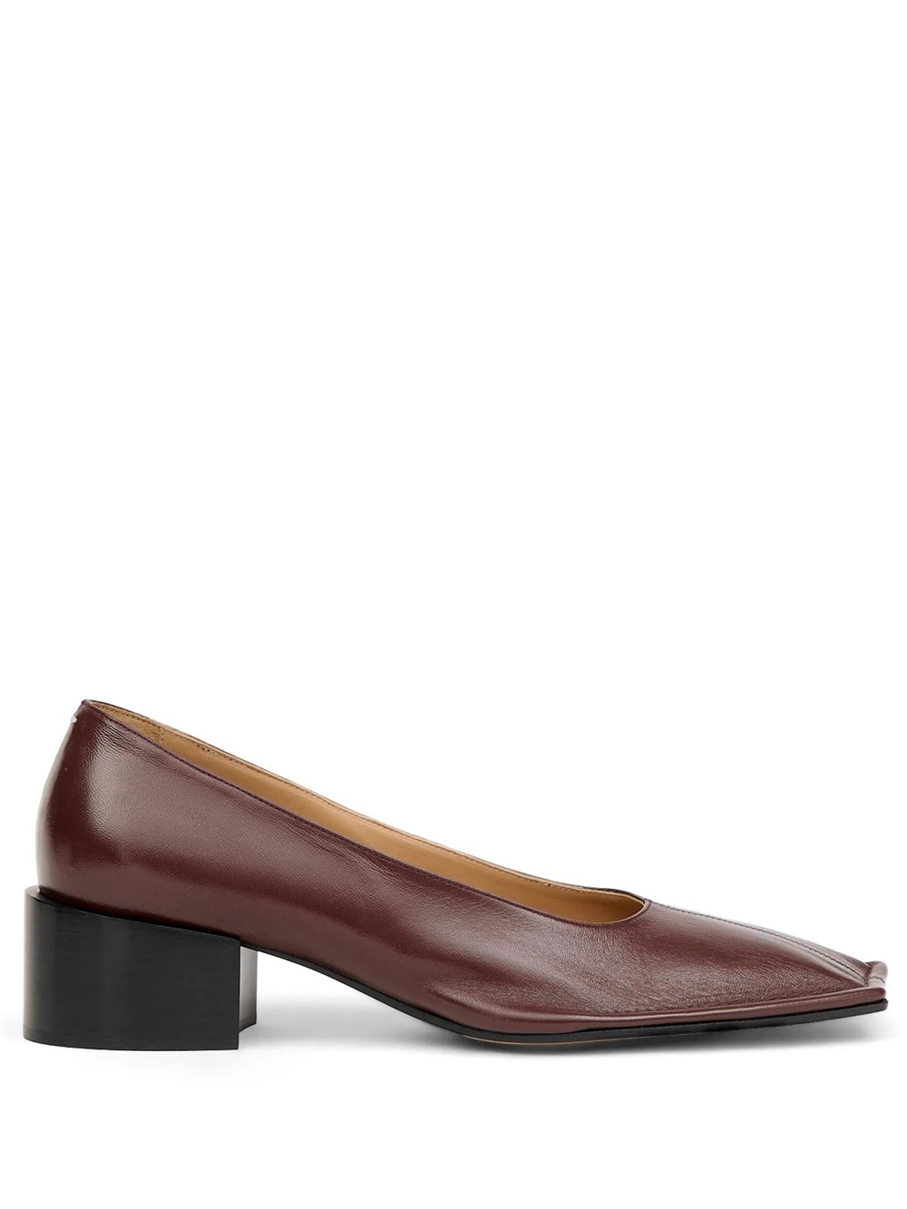 Shiny Nappa Leather Pump