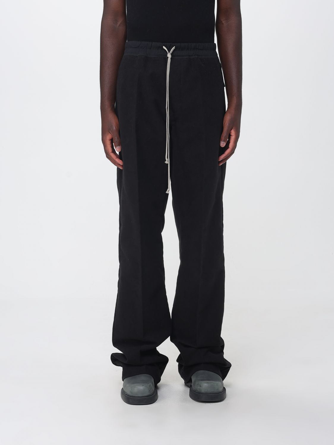 Pants Men color Black