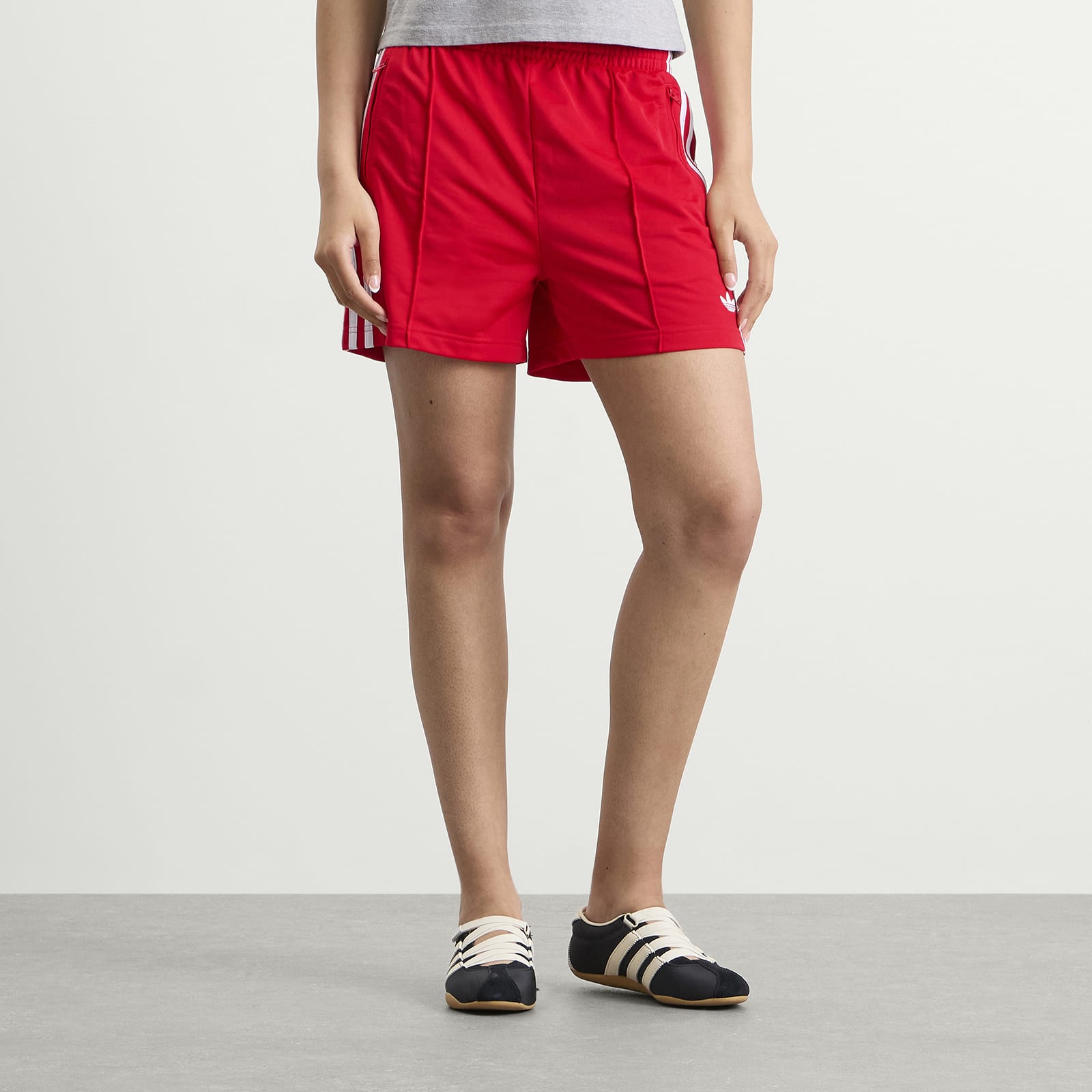 Women's Firebird Shorts Better Scarlet/White