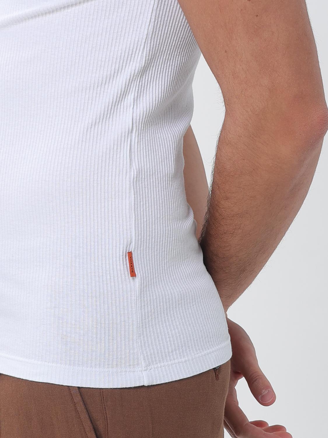 T-Shirt Men color White