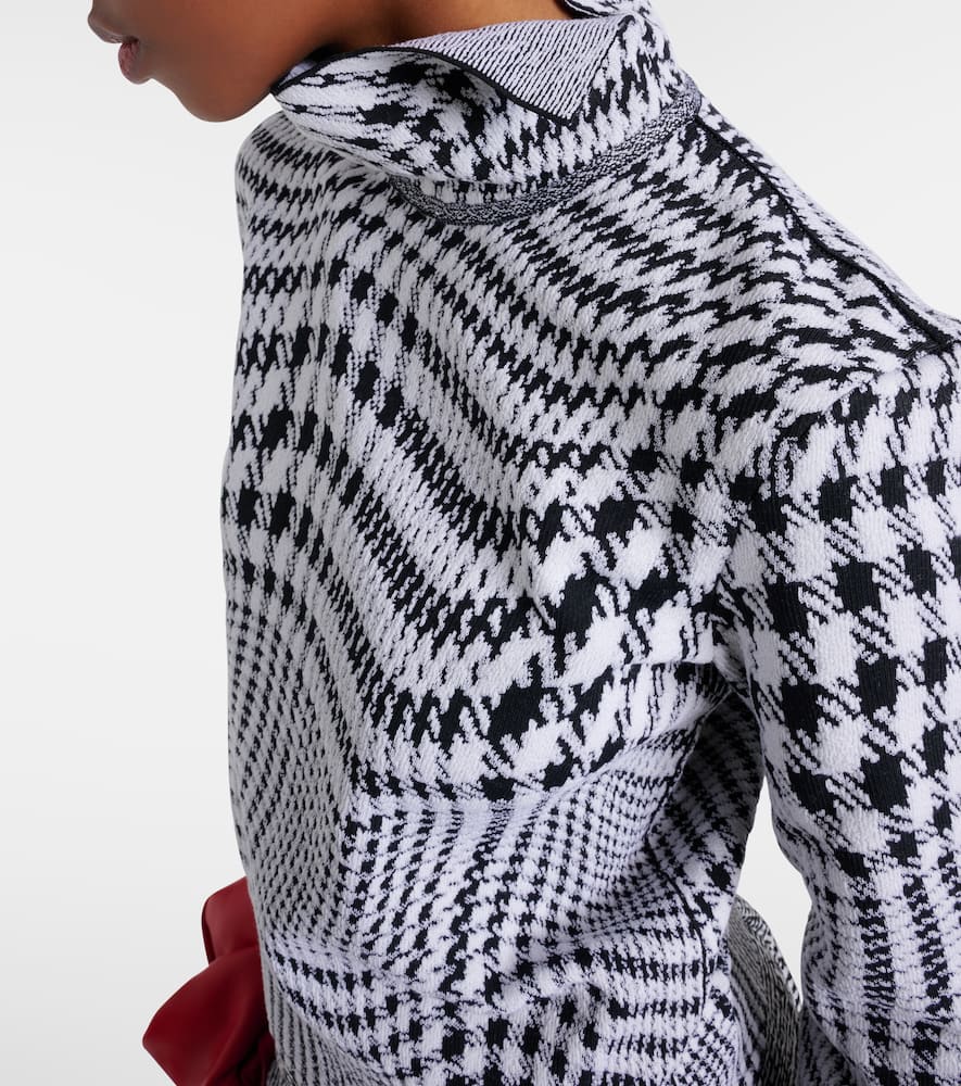 Burberry Houndstooth wool-blend turtleneck sweater