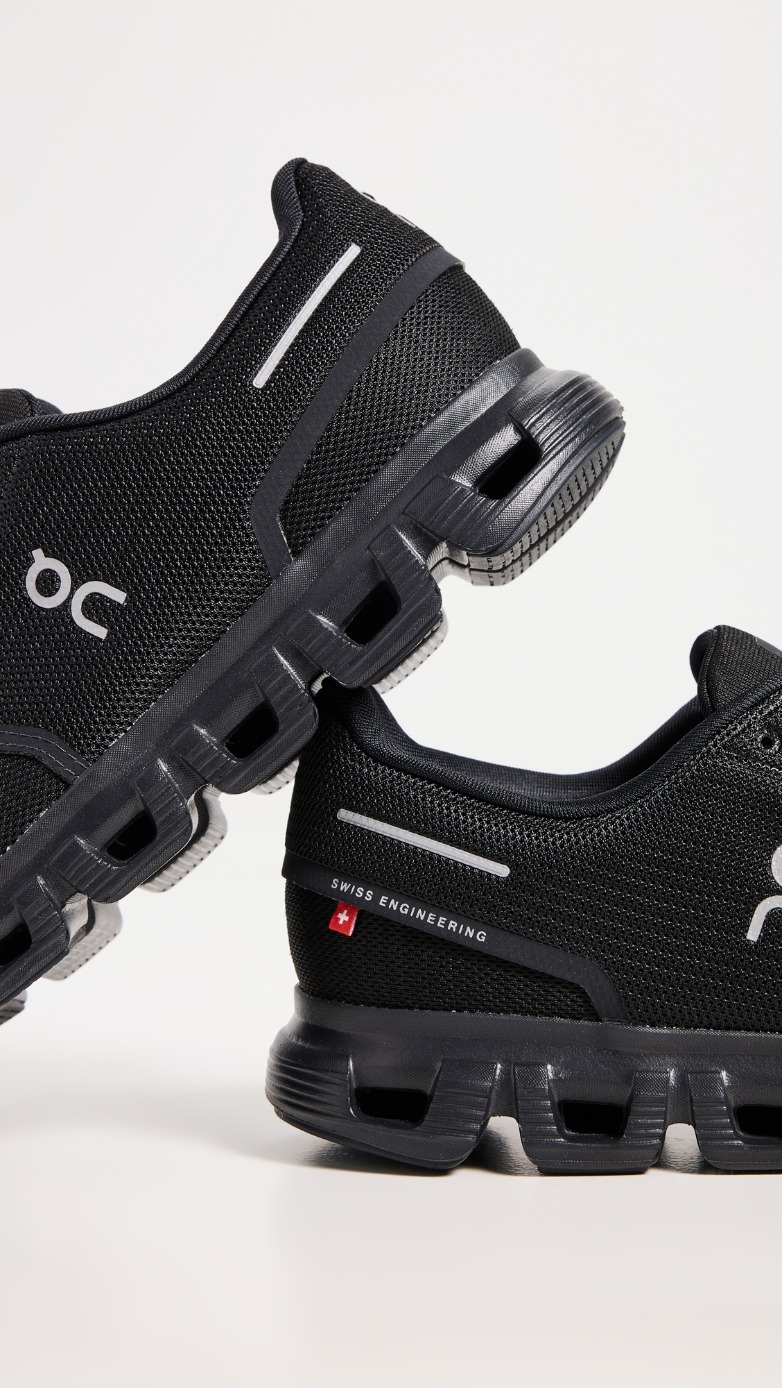 Cloud 6 Sneakers Black/Black